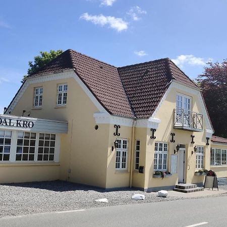 Skovdal Kro Jelling Exterior foto