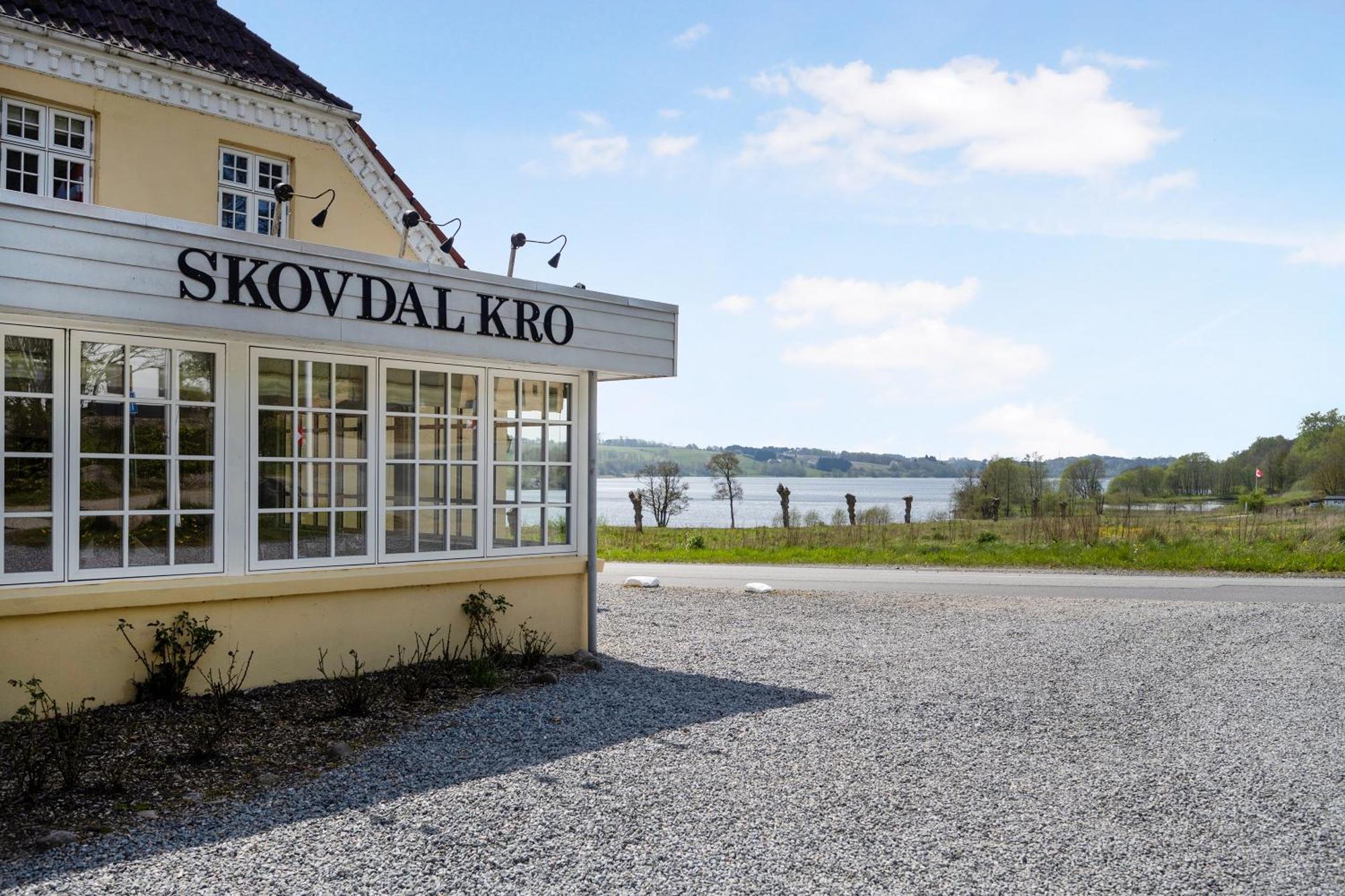 Skovdal Kro Jelling Exterior foto