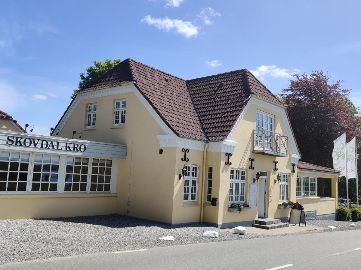 Skovdal Kro Jelling Exterior foto